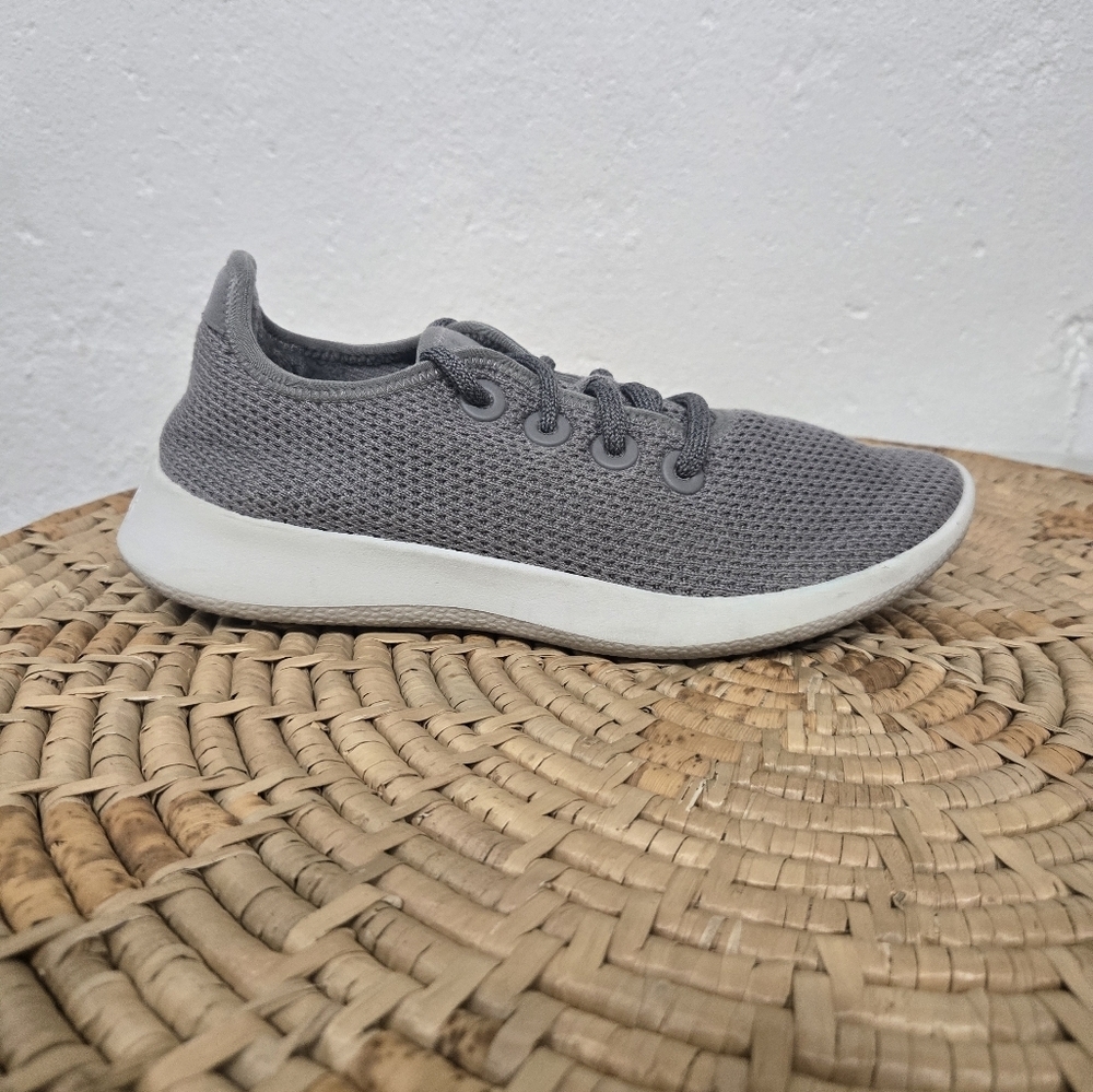 Allbirds Wool Runners Gray Sneakers 8 - Picture 3 of 8
